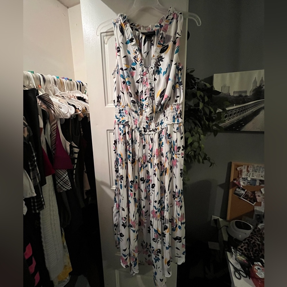 Beautiful pleated floral dress